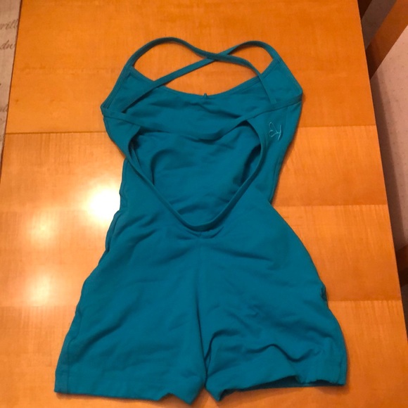 Girls leotard with short-like bottoms by Katrina - Picture 2 of 2